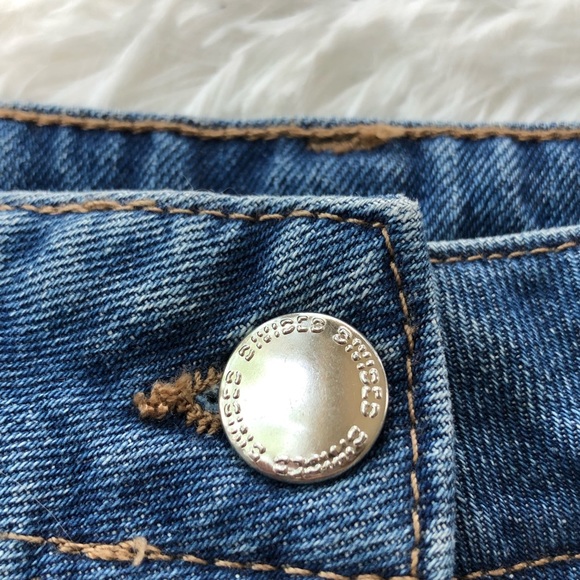 H&M DIVIDED • Like New Denim Skirt Button Down Jean Size 10 Cotton EUC - Picture 6 of 7